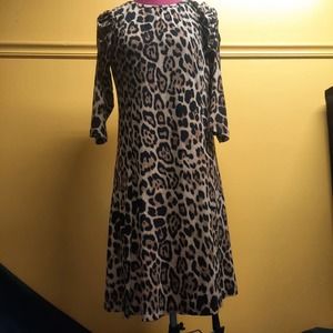 Lennie for Nina Leonard Animal print leopard 3/4 sleeve ruched swing dress Md